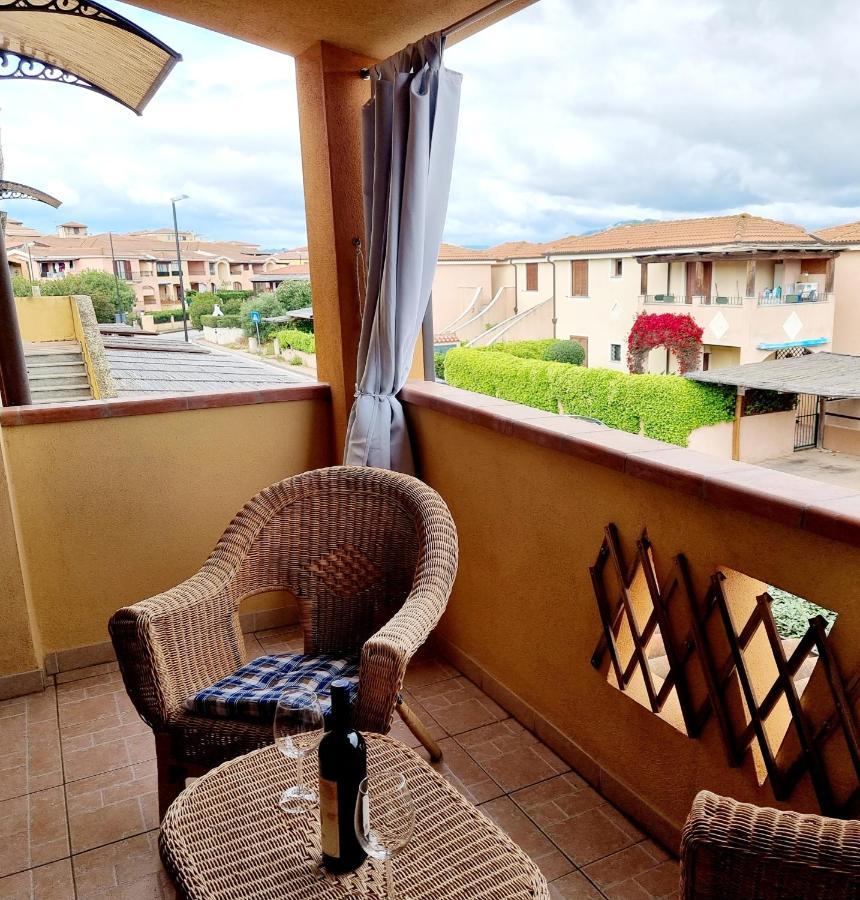 La Casa Di Arly Lägenhet Olbia Exteriör bild