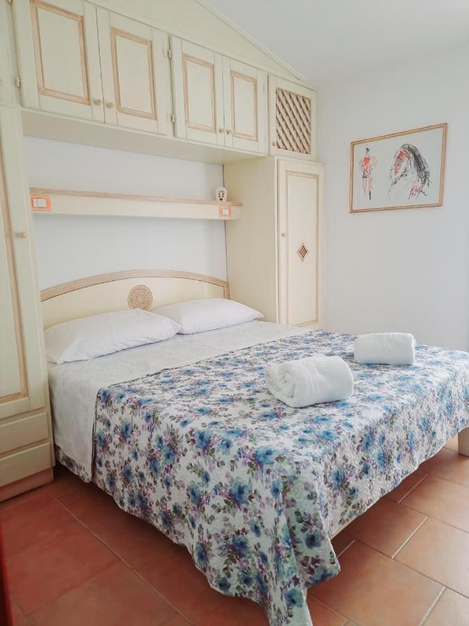 La Casa Di Arly Lägenhet Olbia Exteriör bild