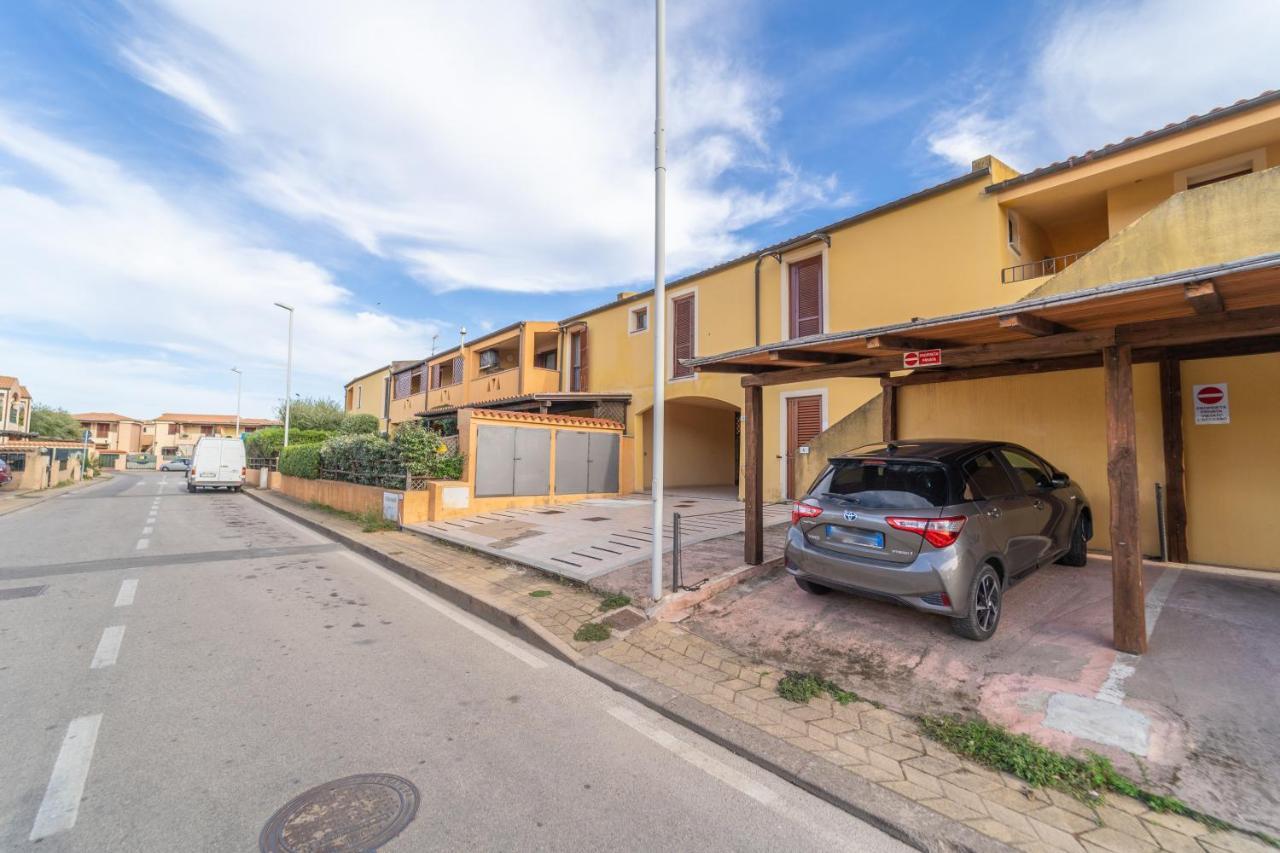 La Casa Di Arly Lägenhet Olbia Exteriör bild